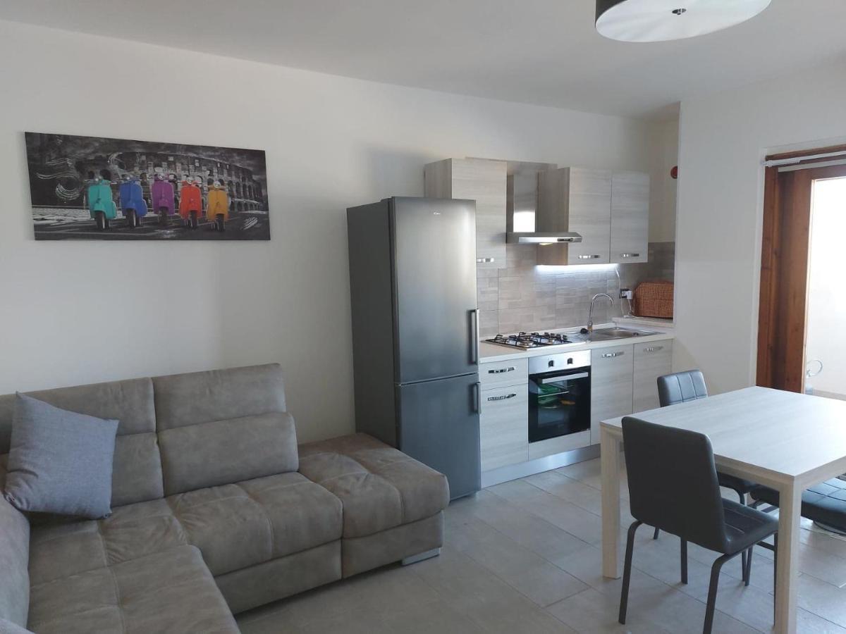 Shardana Apartment Quartu SantʼElena Exterior foto